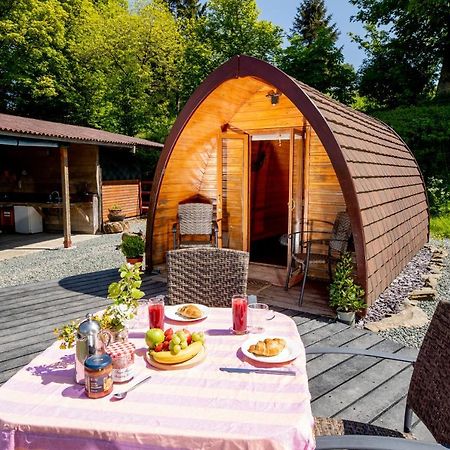 Ty Grug Pods Hotel Bryngwyn Buitenkant foto