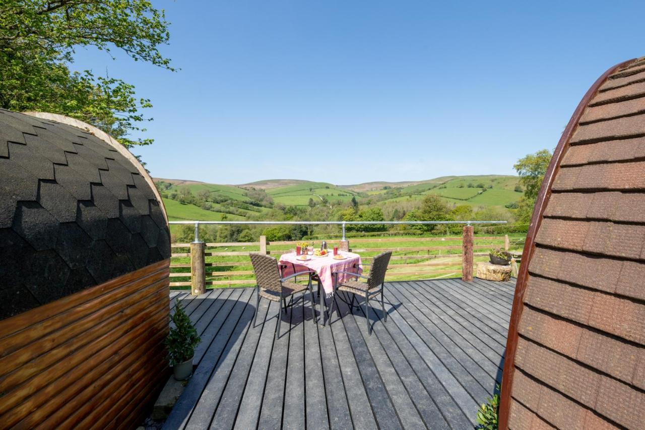 Ty Grug Pods Hotel Bryngwyn Buitenkant foto